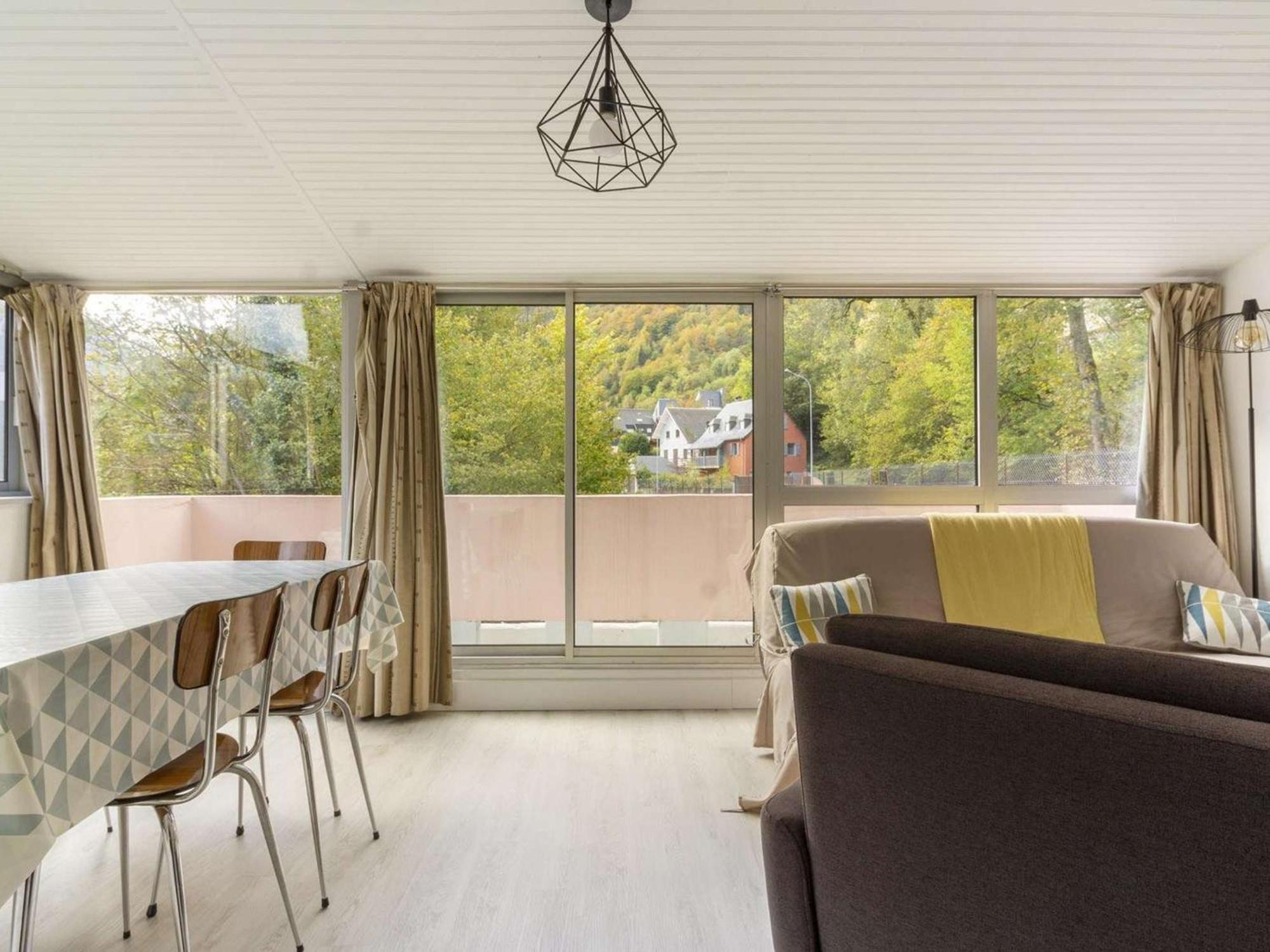 Appartement Cauterets, 2 pièces, 6 personnes - FR-1-401-152 Extérieur photo